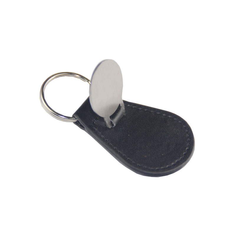 Geometric Fashionable Embossed Leather Keychain