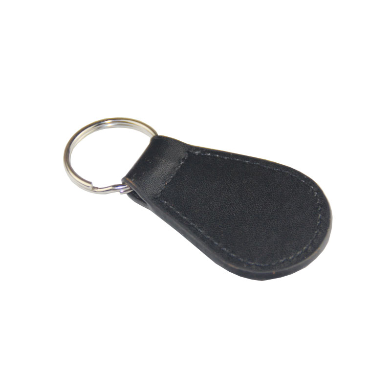 Geometric Fashionable Embossed Leather Keychain