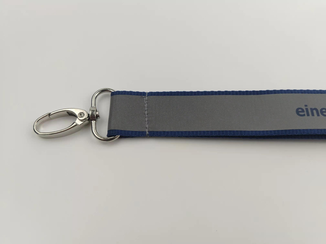 Reliable Orange Reflective Lanyard For Event Field